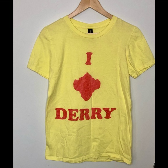 IT Chapter Two I ❤️ Derry T-shirt Sz Small - Picture 1 of 6